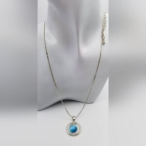 3/$20 Crisp cerulean teardrop necklace‎
